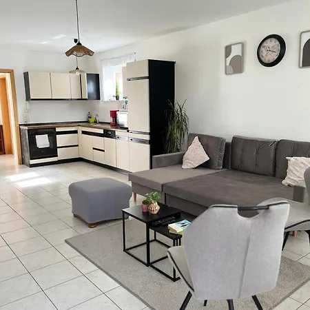 Schoene Grosse Im Mittelrheintal Nahe Loreley Bornich