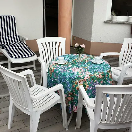 Schoene Grosse Im Mittelrheintal Nahe Loreley