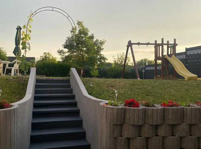 公寓 Schoene Grosse Im Mittelrheintal Nahe Loreley Bornich