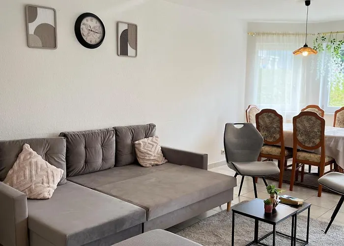 Schoene Grosse Im Mittelrheintal Nahe Loreley Lejlighed