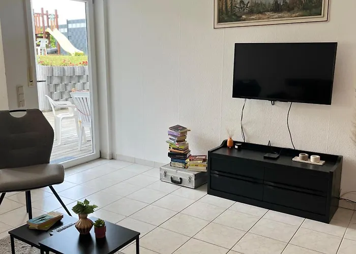 Schoene Grosse Im Mittelrheintal Nahe Loreley *